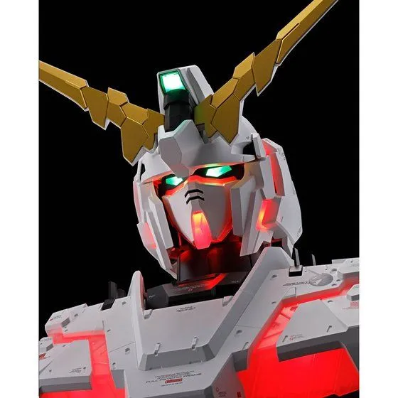 Real Experience Model RX-0 Unicorn Gundam (Auto-Trans Edition)